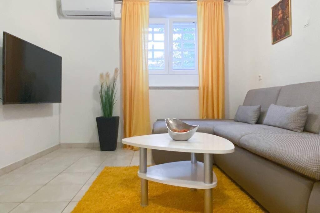 Cozy Apartment Marin In Split Kültér fotó